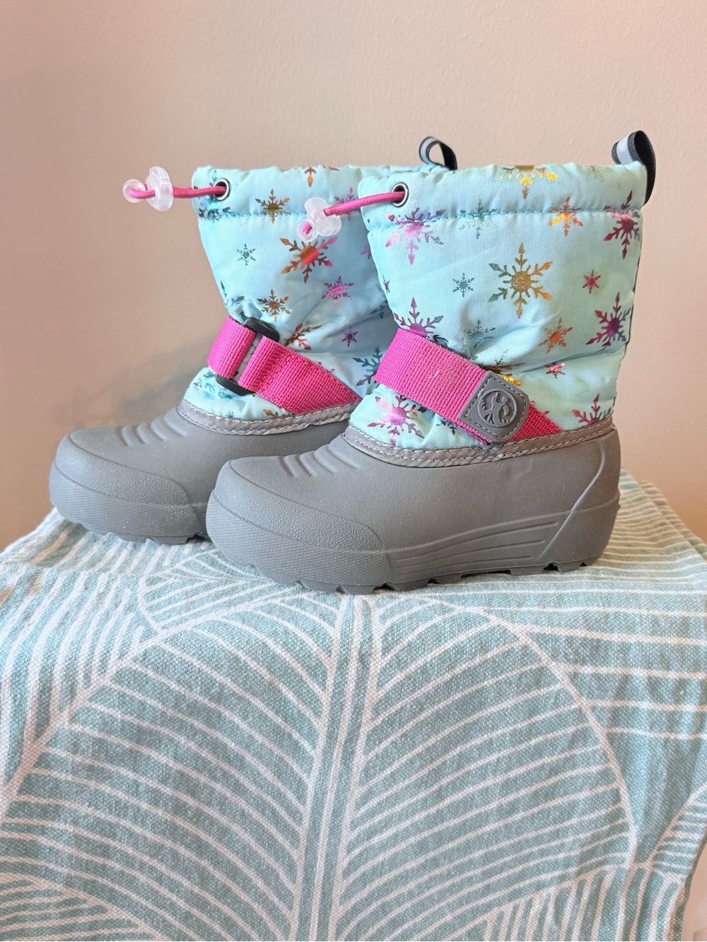 Northside Mint Blue Winter Boots with Pink Strap